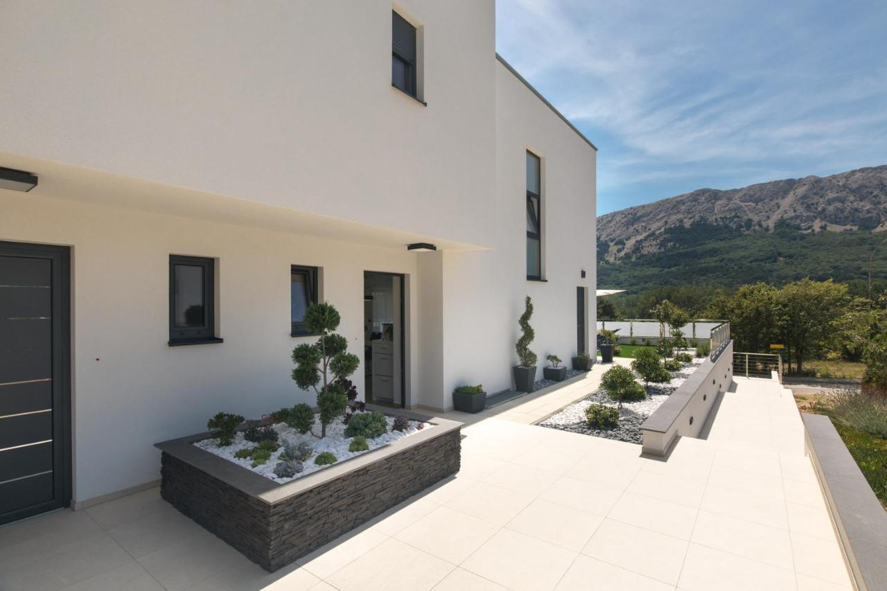 Villa Supernus With Heated Pool Baška Exterior foto